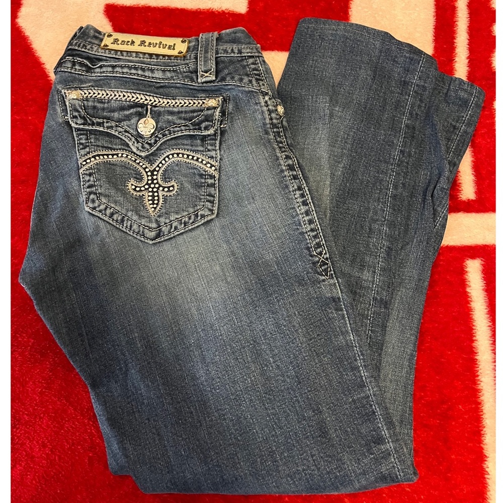 USED ROCK REVIVAL SKINNY JEANS 31/28 MAKE AN OFFER